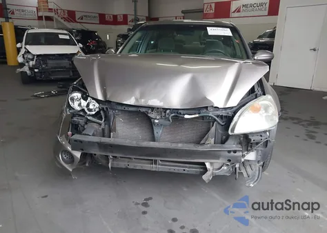 2004 Nissan Altima 2.5 S из США, поврежденный, VIN 1N4AL11D34C135275